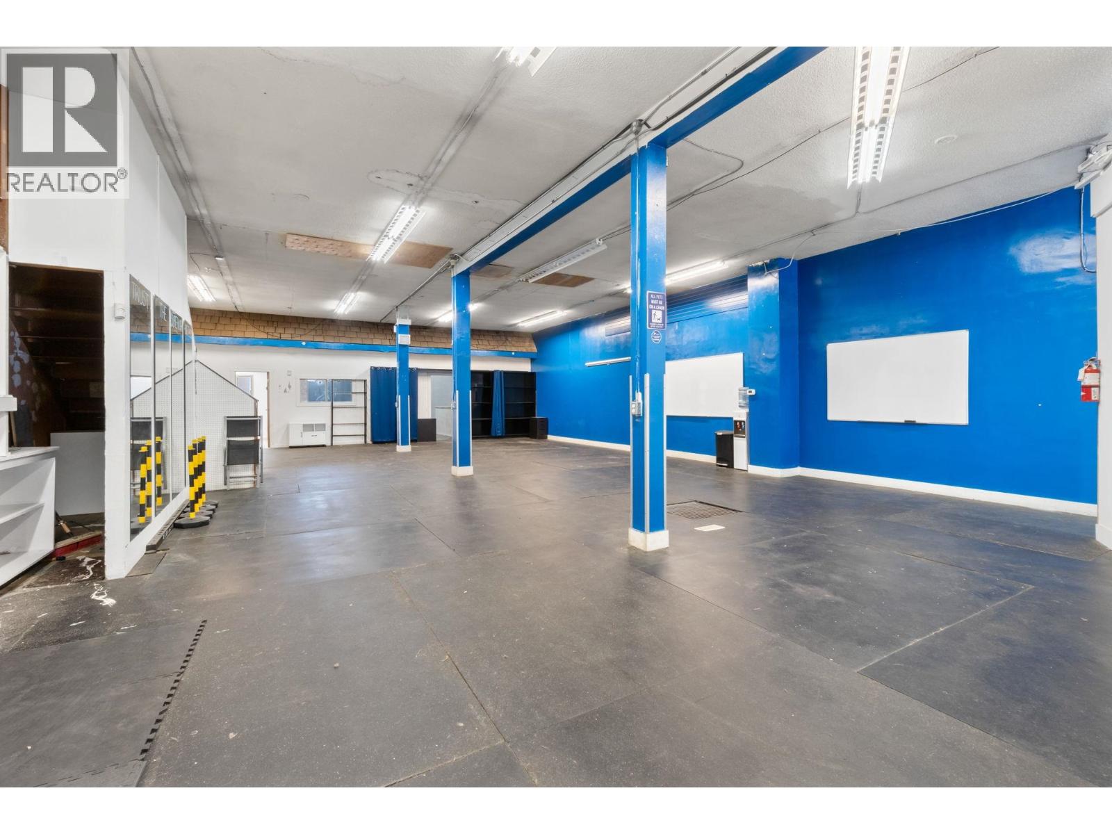 22344 Lougheed Highway, Maple Ridge, British Columbia V2X 2T4 - Photo 11 - C8071050