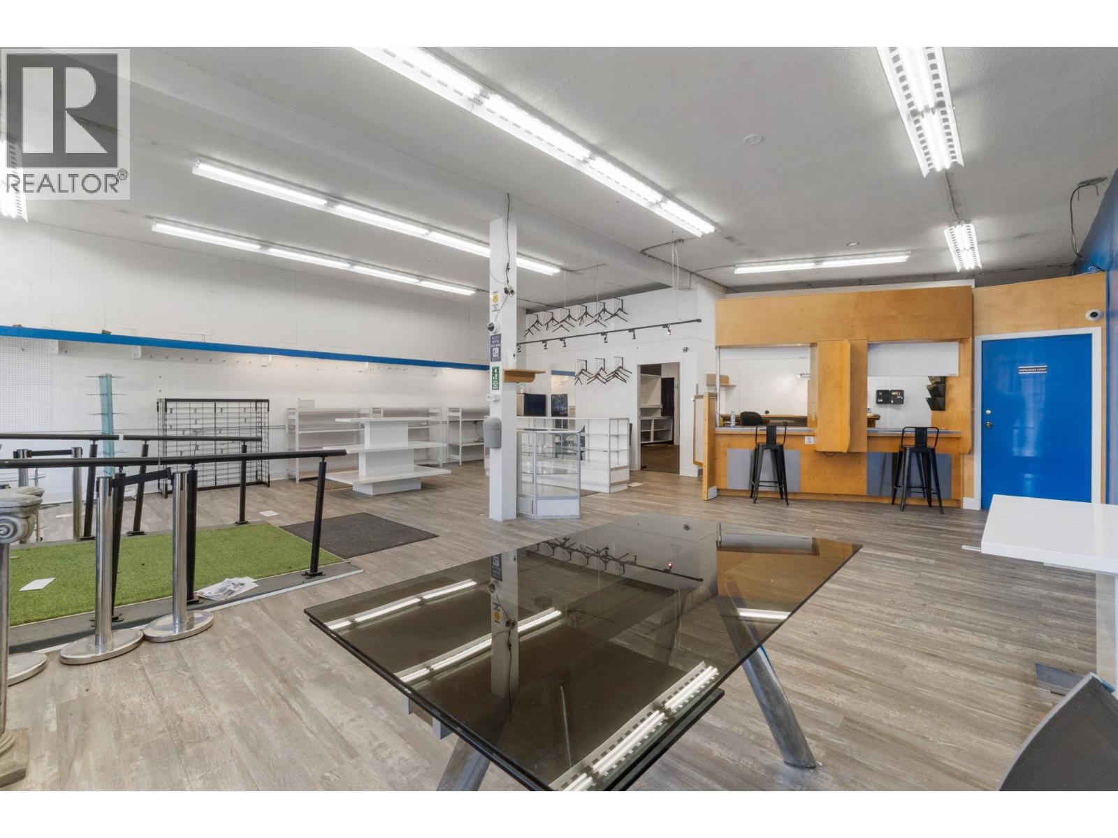 22344 Lougheed Highway, Maple Ridge, British Columbia V2X 2T4 - Photo 8 - C8071050