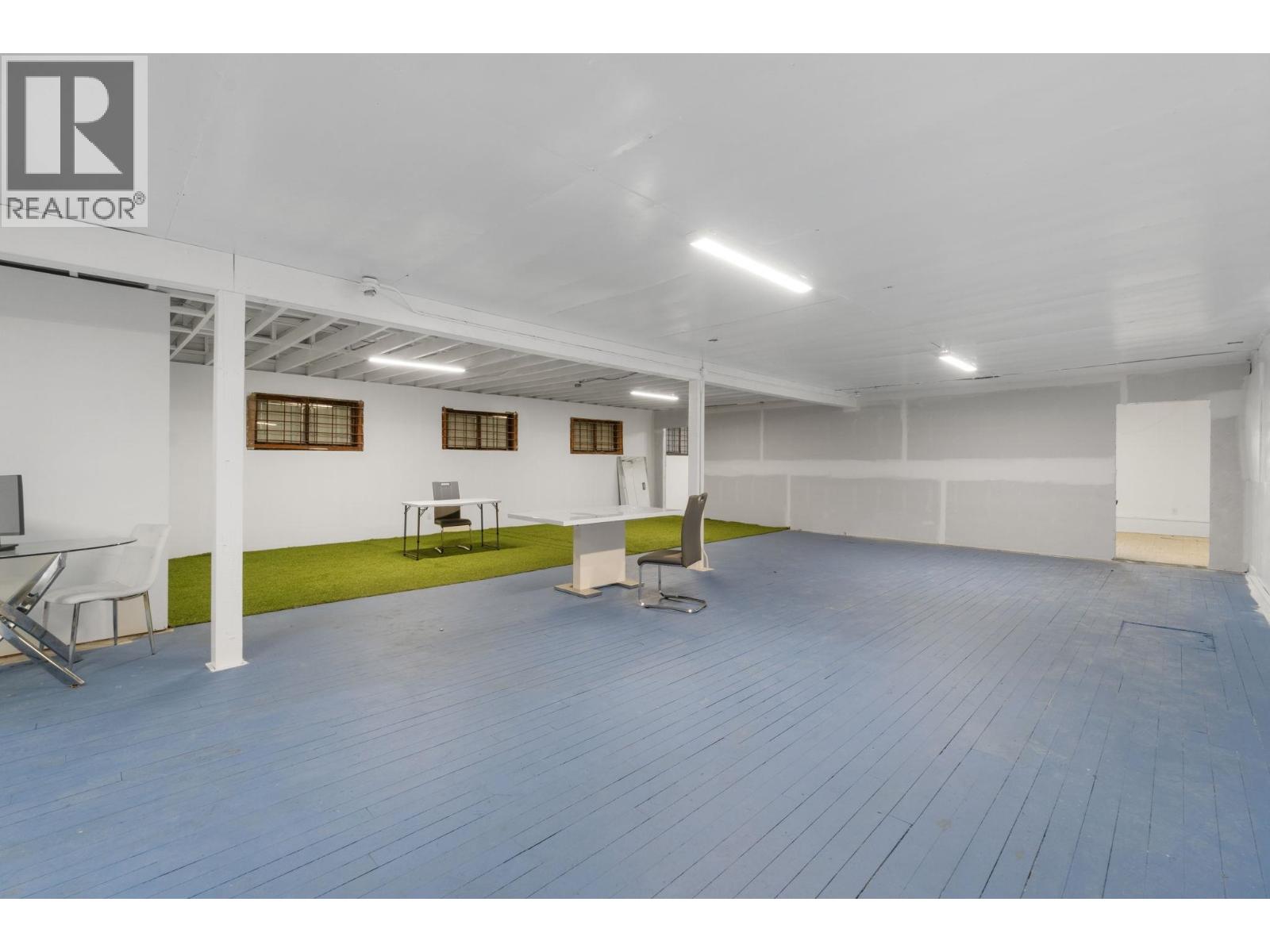 22344 Lougheed Highway, Maple Ridge, British Columbia V2X 2T4 - Photo 16 - C8071050