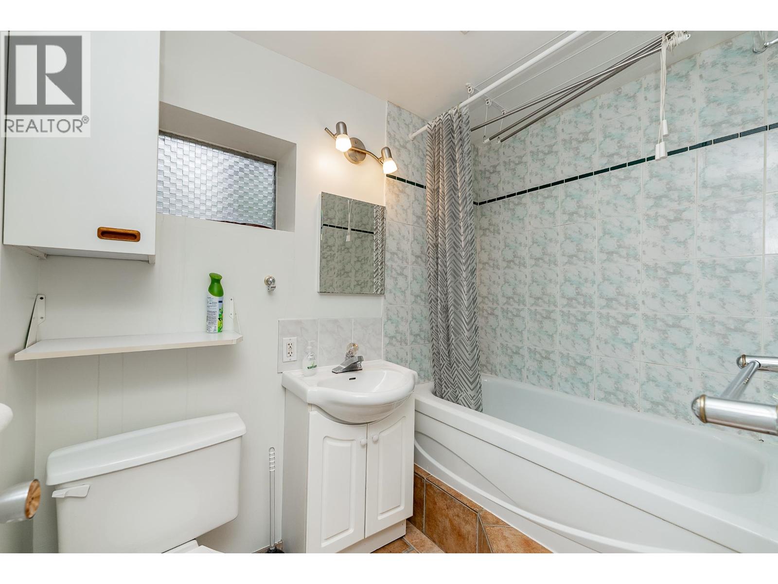 2988 Fleet Street, Coquitlam, British Columbia  V3C 3R8 - Photo 24 - R3061534