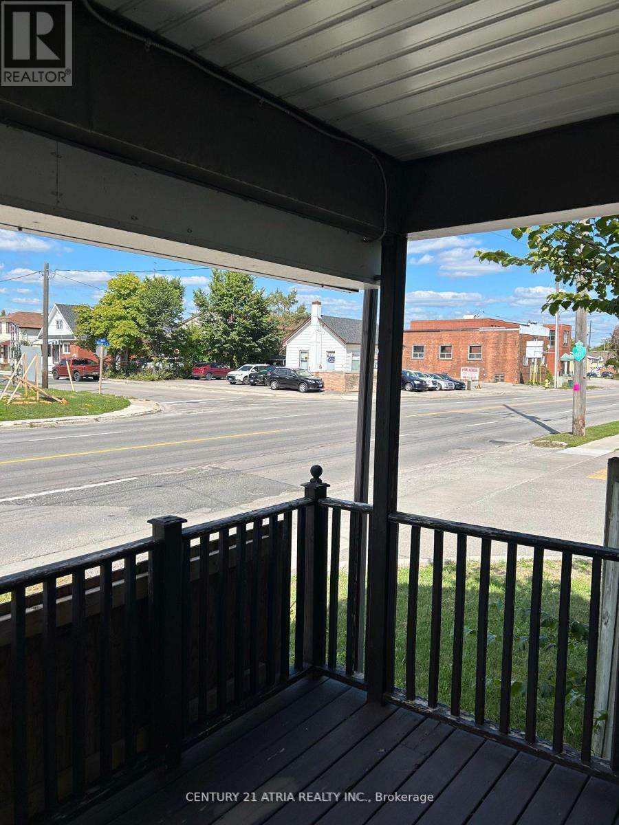 41 Bloor Street E, Oshawa, Ontario  L1H 3L9 - Photo 2 - E12484304