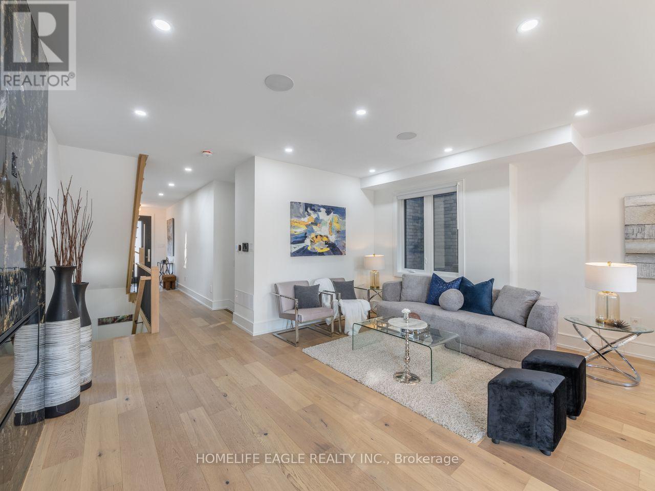 109a Heale Avenue, Toronto, Ontario  M1N 3Y2 - Photo 8 - E12484308