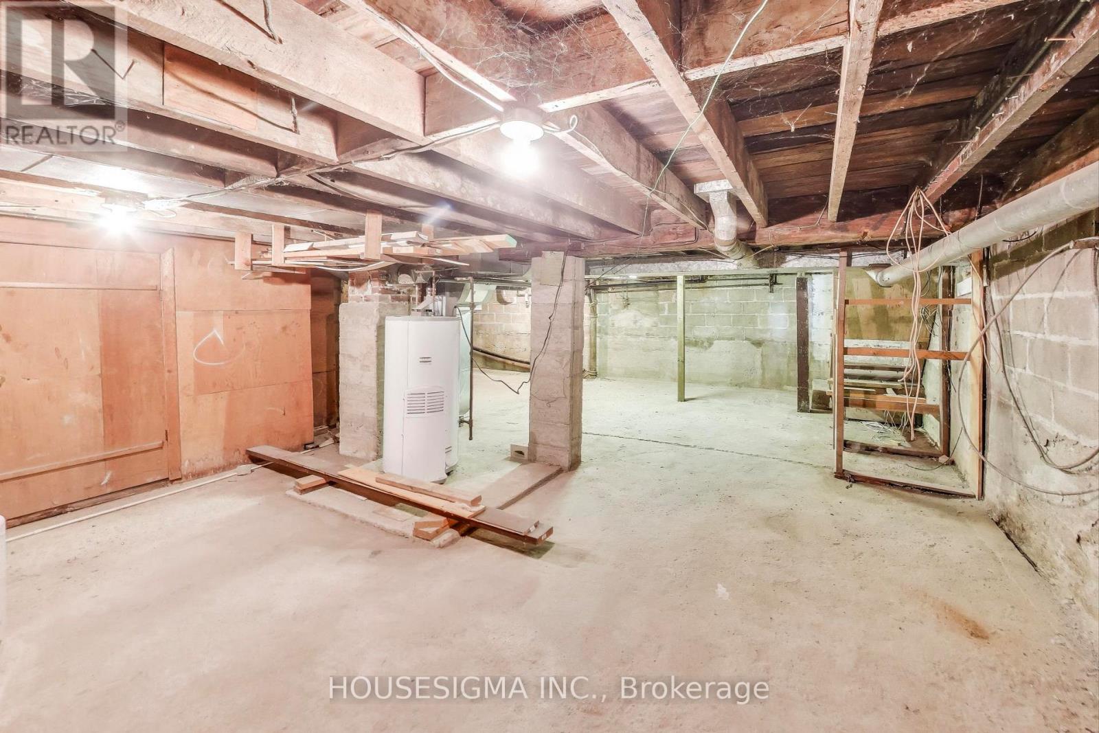 51 James Street E, Orillia, Ontario  L3V 1L3 - Photo 17 - S12484344