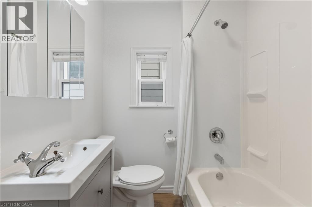 78 Delena Avenue N, Hamilton, Ontario  L8H 6B7 - Photo 14 - 40782532