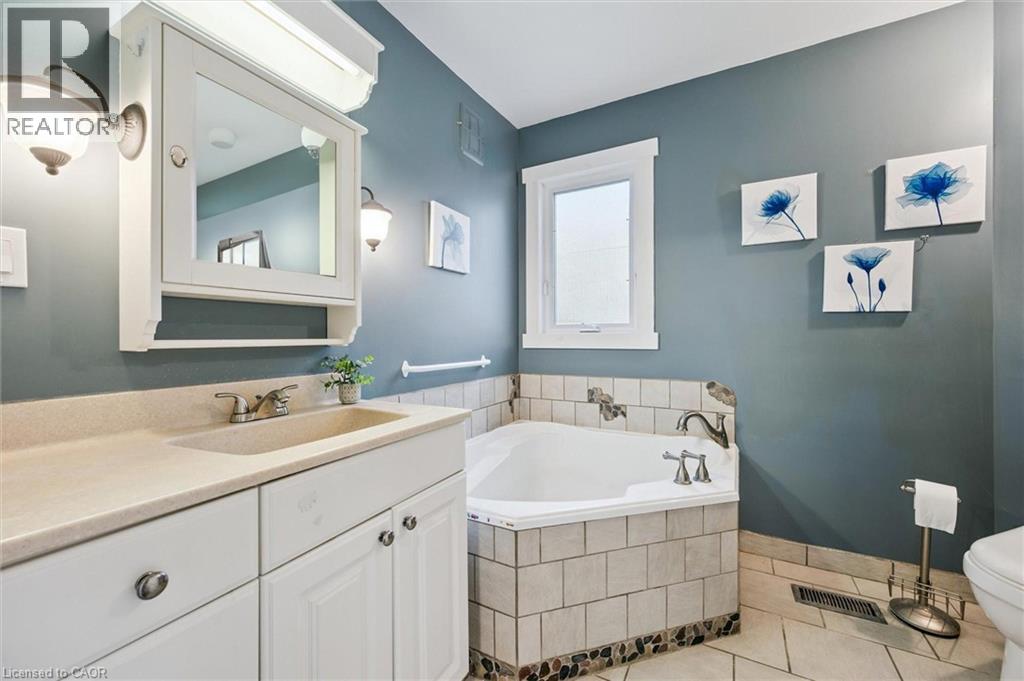 500 Watson Parkway S, Guelph, Ontario  N1L 0N9 - Photo 13 - 40782078