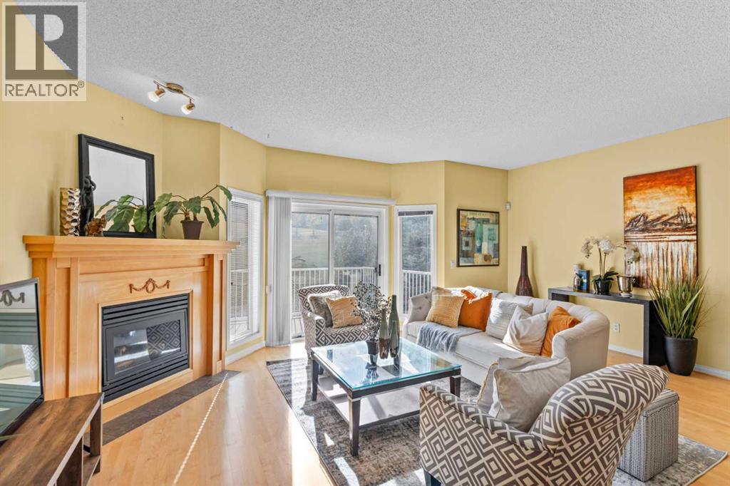 147 Hampstead Green Nw, Calgary, Alberta  T3A 6H1 - Photo 2 - A2267238