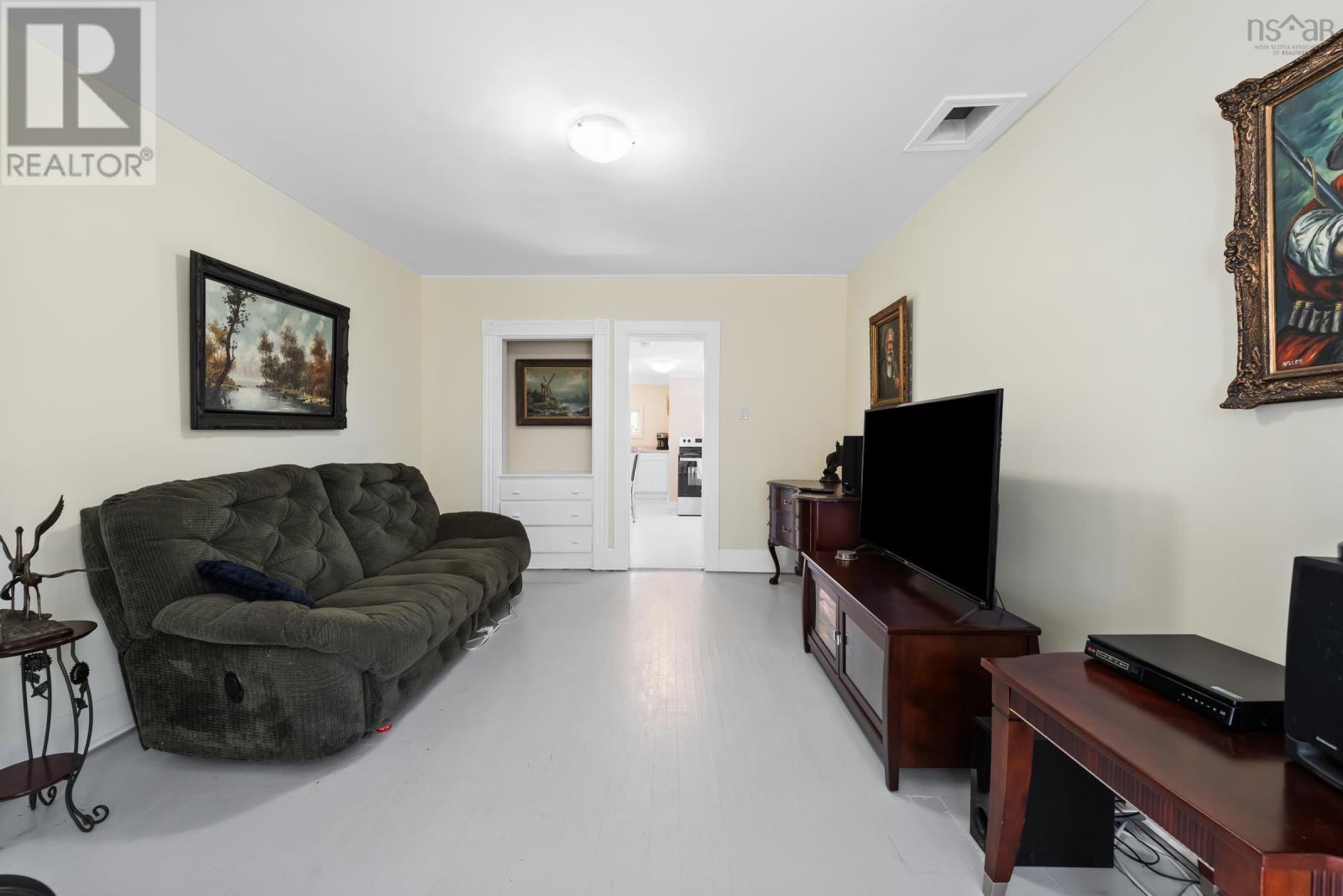 200 Argyle Street, Yarmouth, Nova Scotia  B5A 3X3 - Photo 17 - 202523478