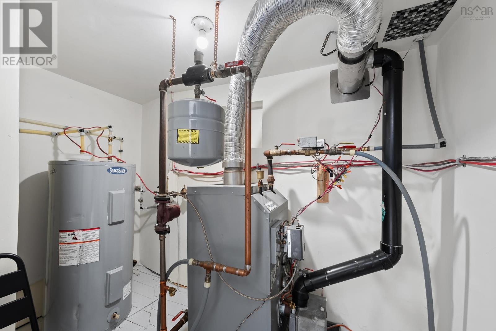 200 Argyle Street, Yarmouth, Nova Scotia  B5A 3X3 - Photo 38 - 202523478