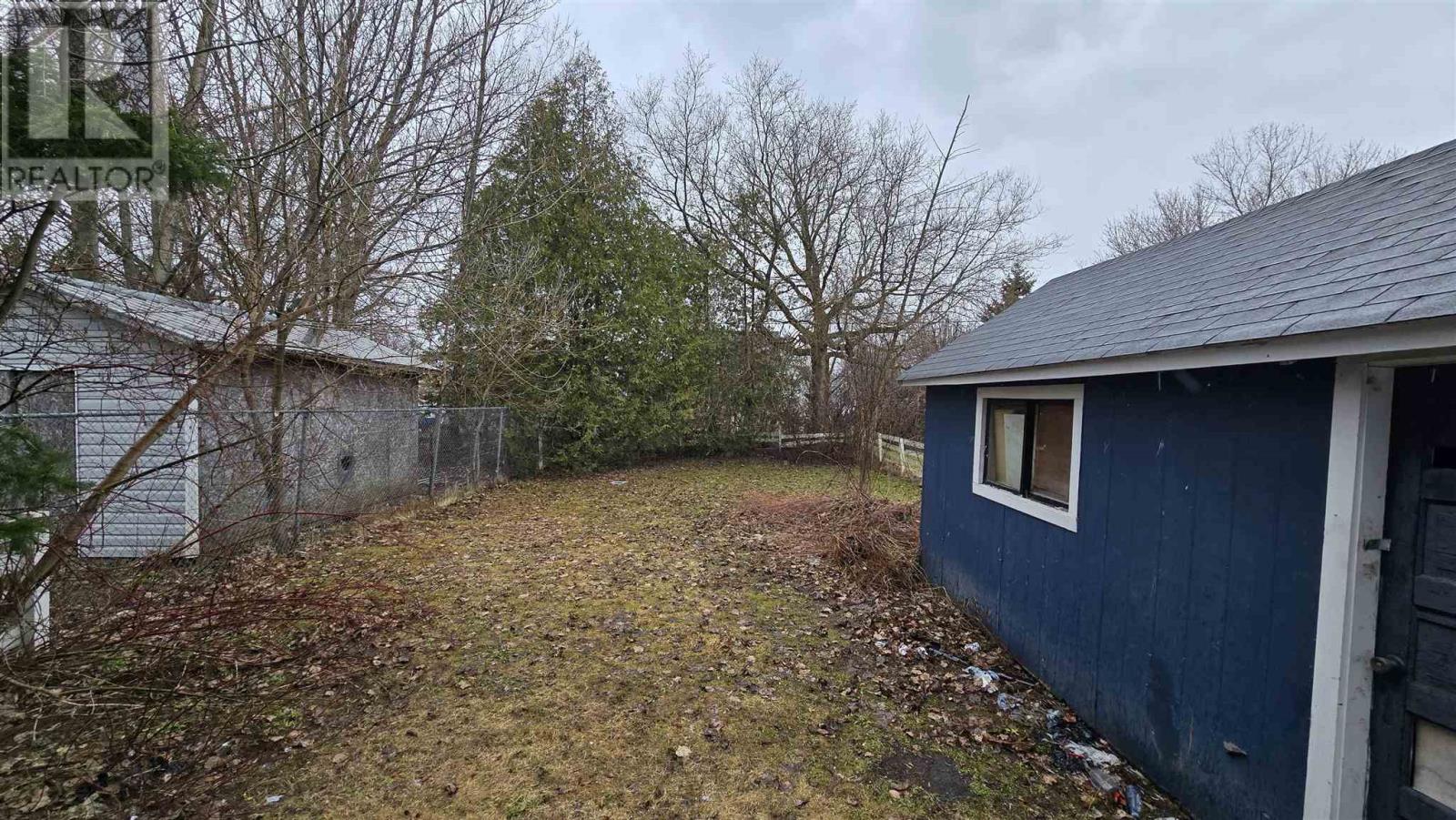 45 Algoma Ave, Sault Ste Marie, Ontario  P6B 2P6 - Photo 2 - SM253038