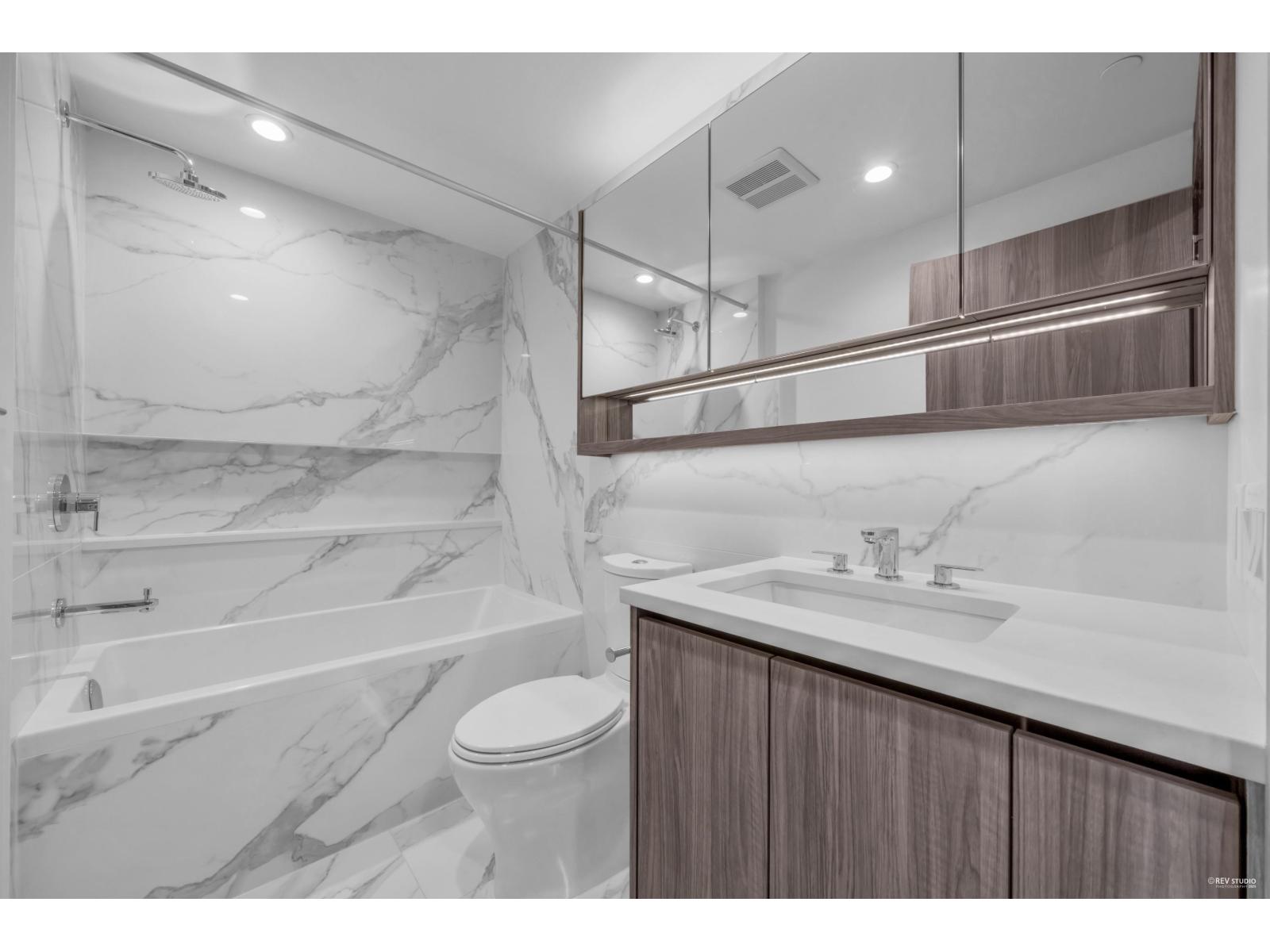 2703 13768 100 Avenue, Surrey, British Columbia  V3T 0V2 - Photo 15 - R3021116