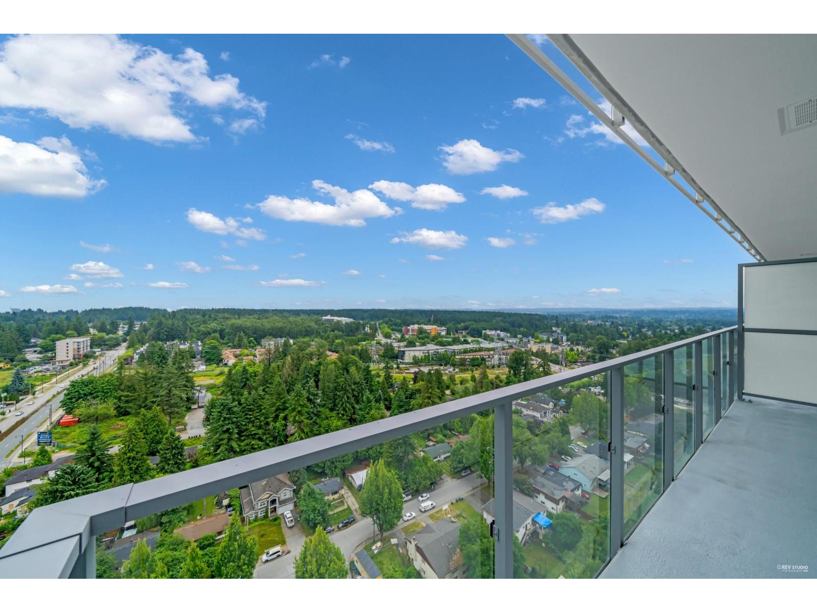 2703 13768 100 Avenue, Surrey, British Columbia  V3T 0V2 - Photo 2 - R3021116