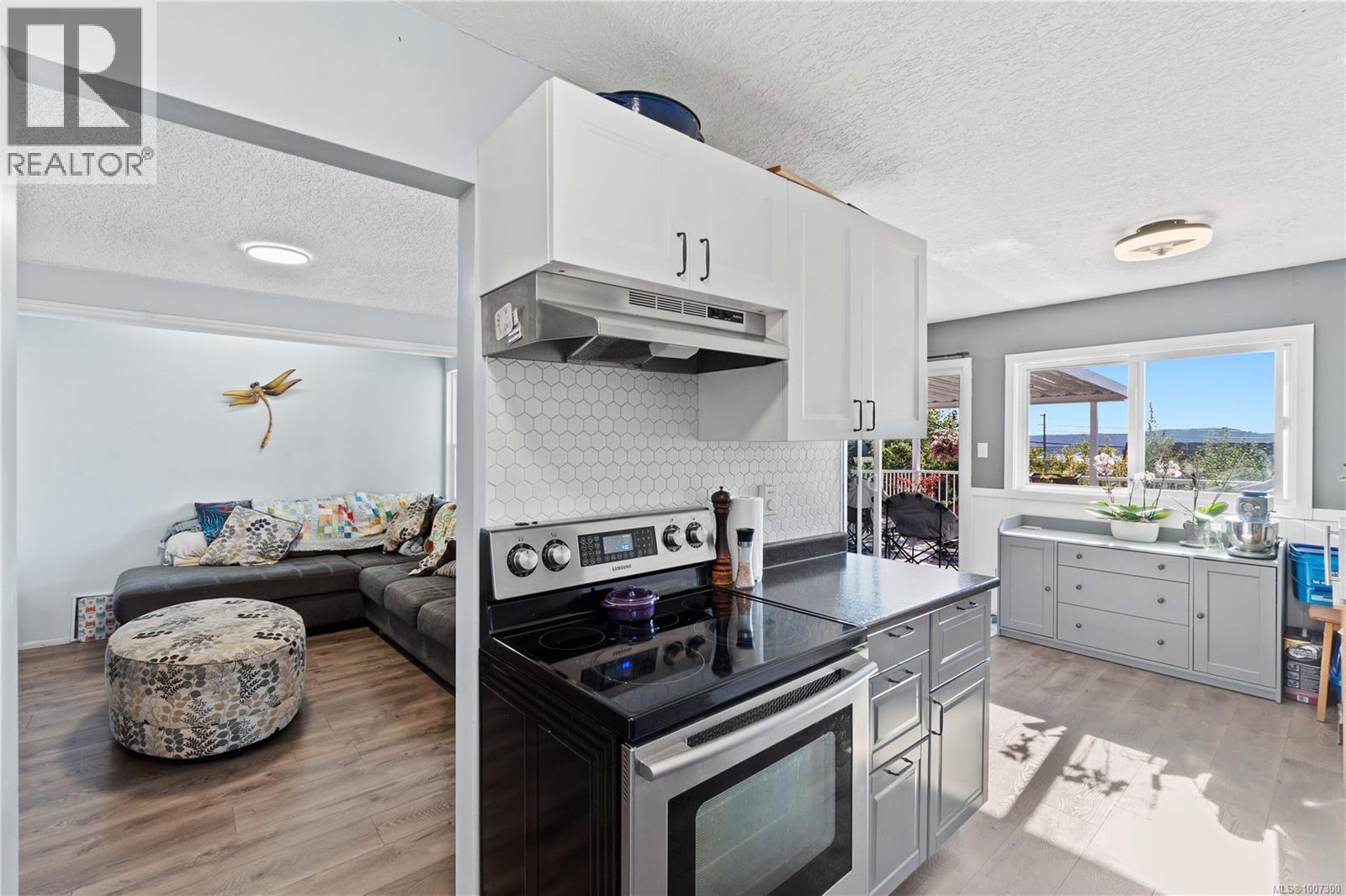 51 View St, Nanaimo, British Columbia  V9R 4N3 - Photo 4 - 1007300