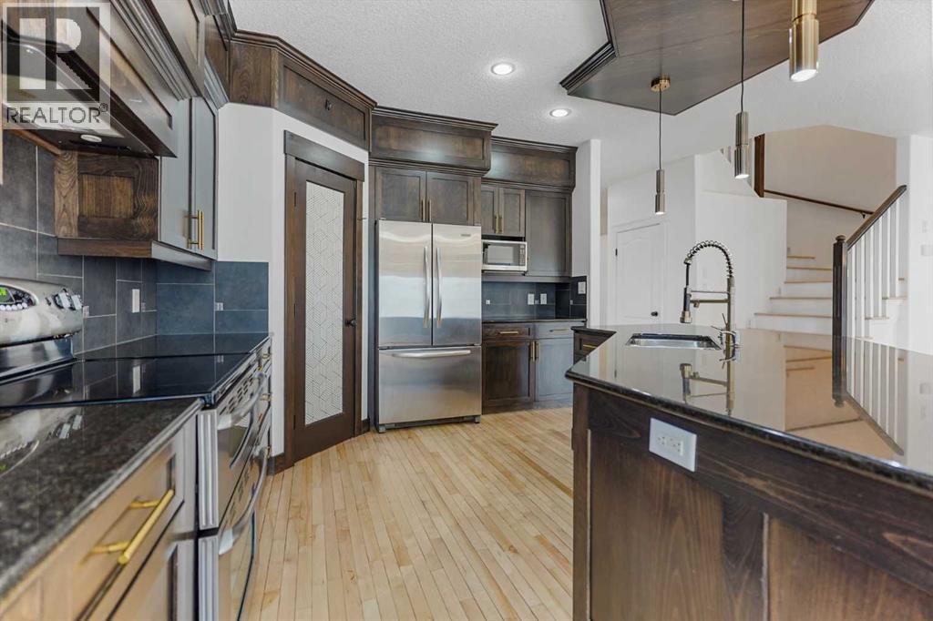 4 Heritage Point W, Lethbridge, Alberta  T1K 7Z4 - Photo 7 - A2261133