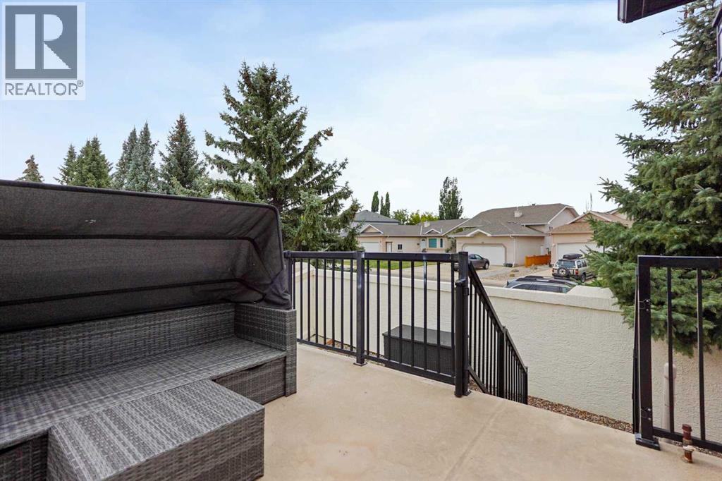 4 Heritage Point W, Lethbridge, Alberta  T1K 7Z4 - Photo 16 - A2261133