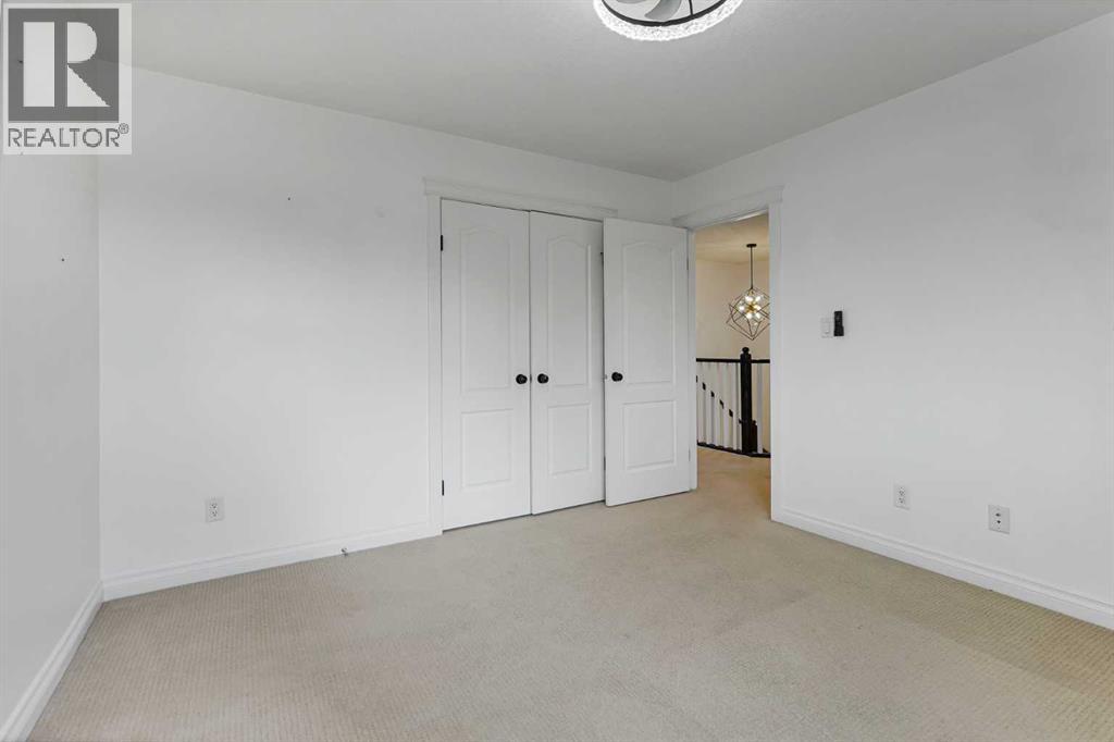 4 Heritage Point W, Lethbridge, Alberta  T1K 7Z4 - Photo 35 - A2261133