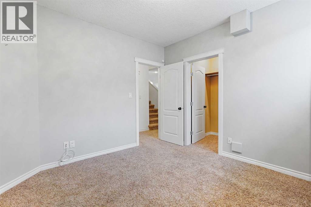 4 Heritage Point W, Lethbridge, Alberta  T1K 7Z4 - Photo 42 - A2261133