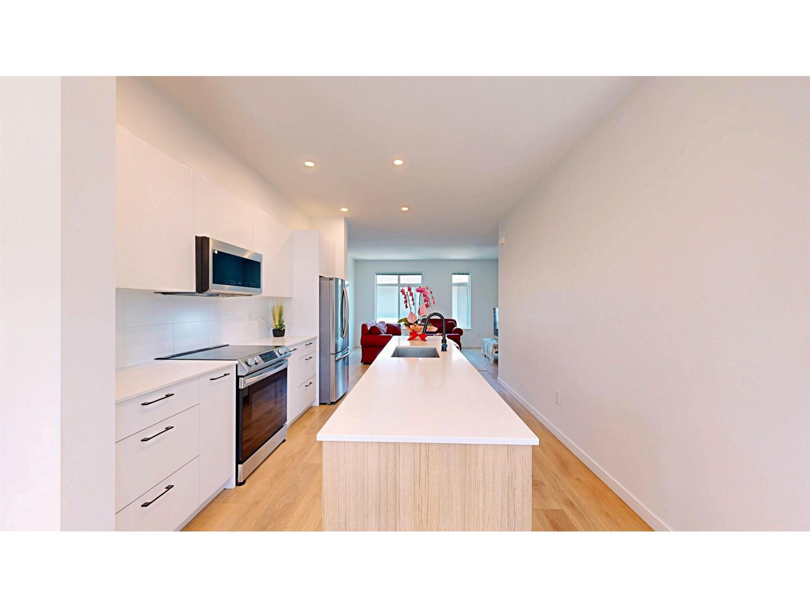 130 15235 Sitka Drive, Surrey, British Columbia  V3S 0A9 - Photo 15 - R3062087