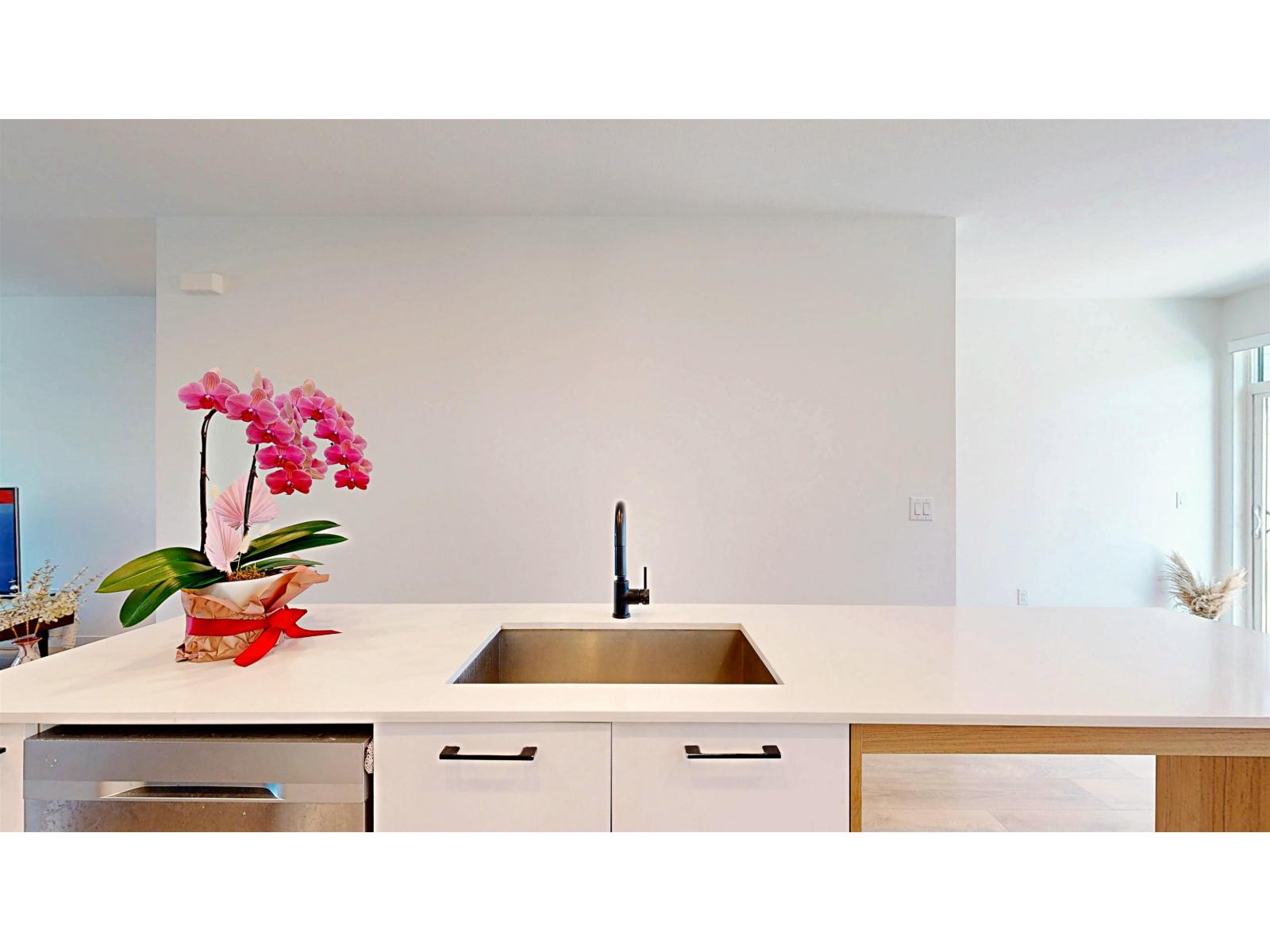 130 15235 Sitka Drive, Surrey, British Columbia  V3S 0A9 - Photo 12 - R3062087