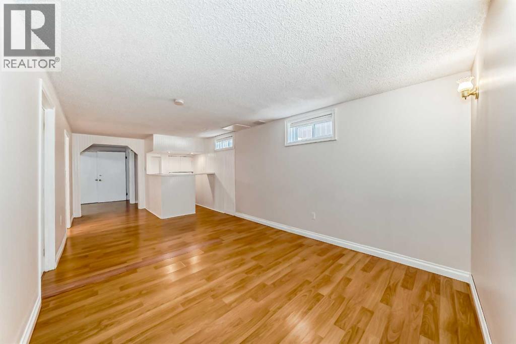 6327 24 Avenue Ne, Calgary, Alberta  T1Y 2C5 - Photo 30 - A2255001