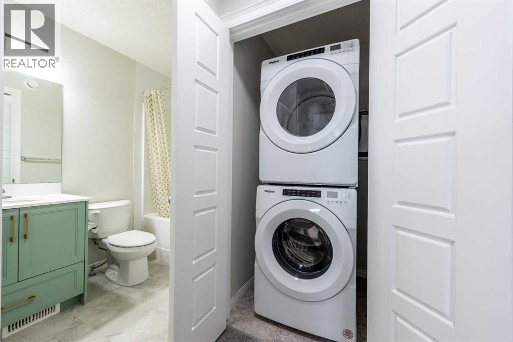 138 Legacy Reach Common Se, Calgary, Alberta  T2X 4G9 - Photo 18 - A2261844