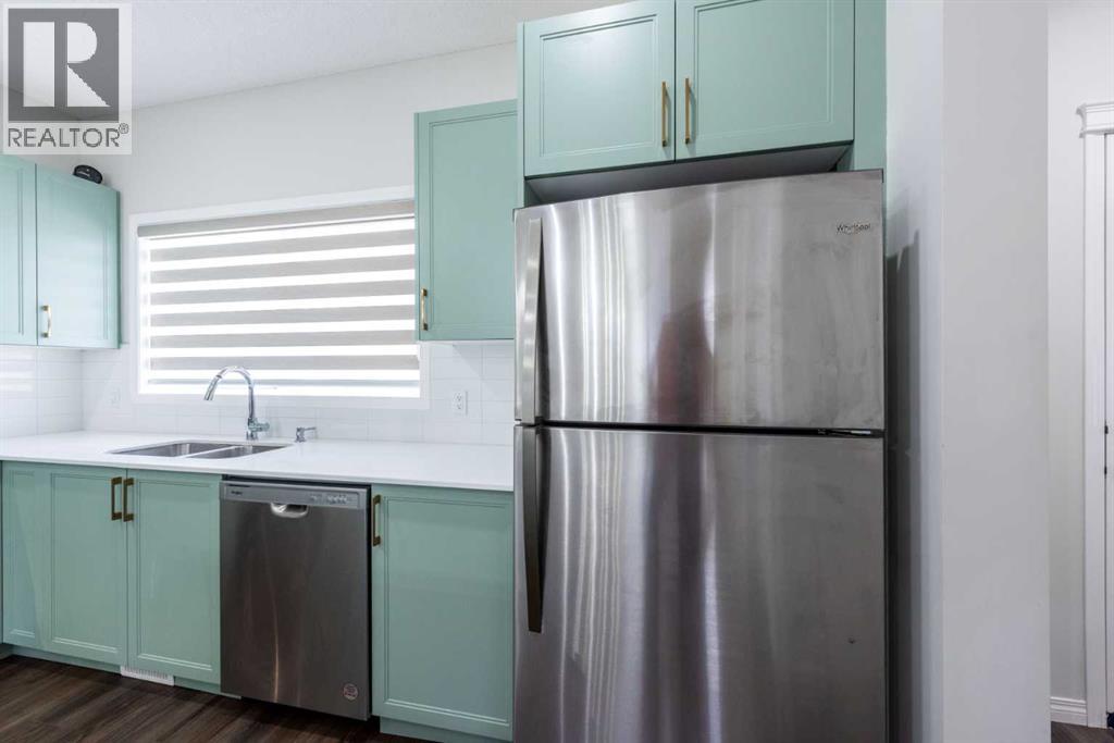 138 Legacy Reach Common Se, Calgary, Alberta  T2X 4G9 - Photo 8 - A2261844