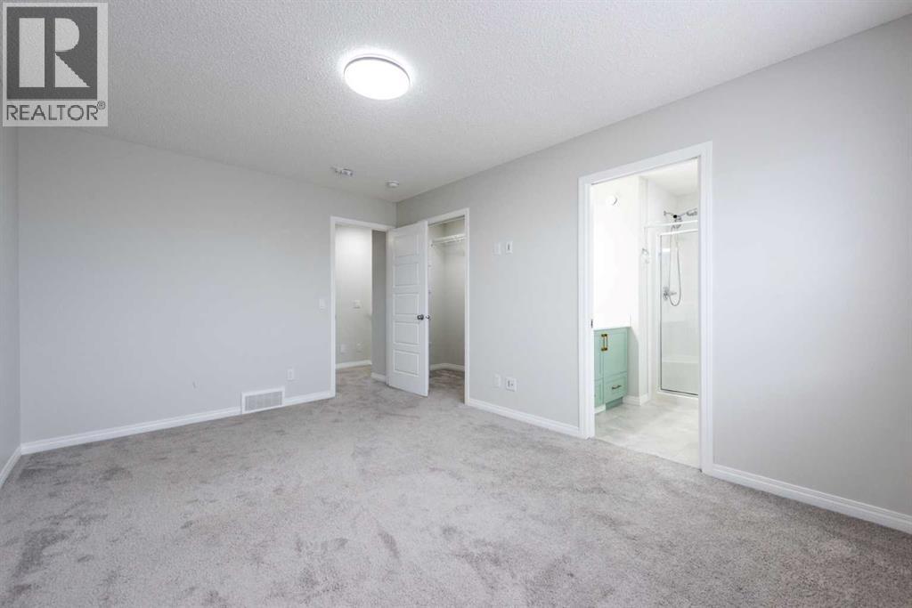 138 Legacy Reach Common Se, Calgary, Alberta  T2X 4G9 - Photo 20 - A2261844