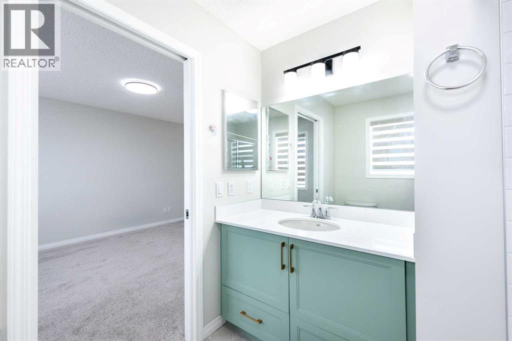 138 Legacy Reach Common Se, Calgary, Alberta  T2X 4G9 - Photo 22 - A2261844