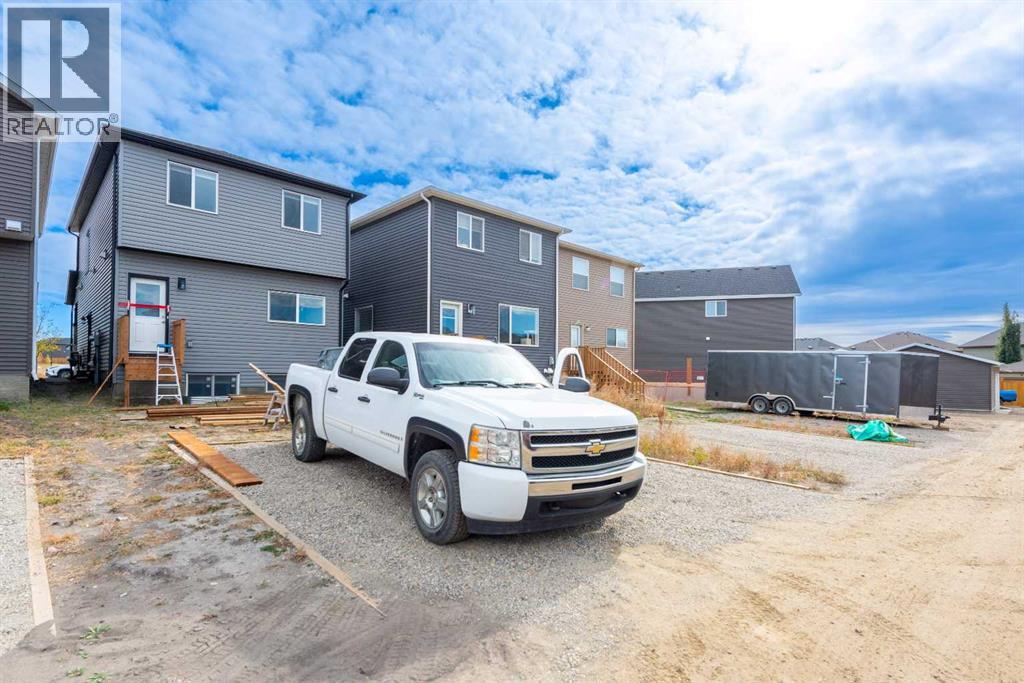 138 Legacy Reach Common Se, Calgary, Alberta  T2X 4G9 - Photo 5 - A2261844