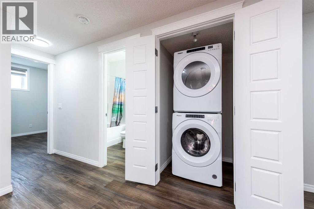 138 Legacy Reach Common Se, Calgary, Alberta  T2X 4G9 - Photo 38 - A2261844