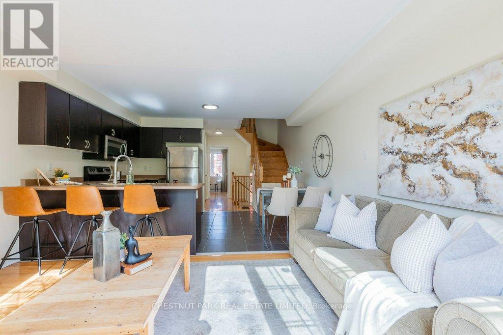 35 Mantello Drive, Toronto, Ontario  M3J 0H6 - Photo 10 - W12484315