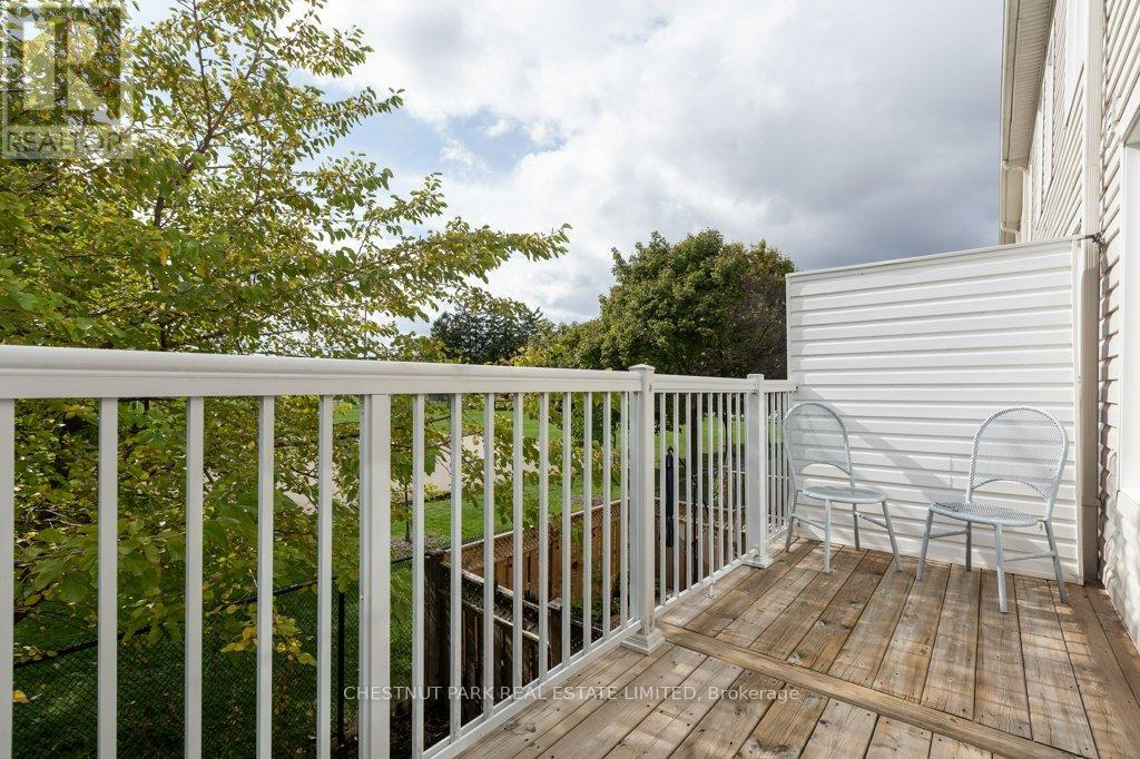 35 Mantello Drive, Toronto, Ontario  M3J 0H6 - Photo 11 - W12484315