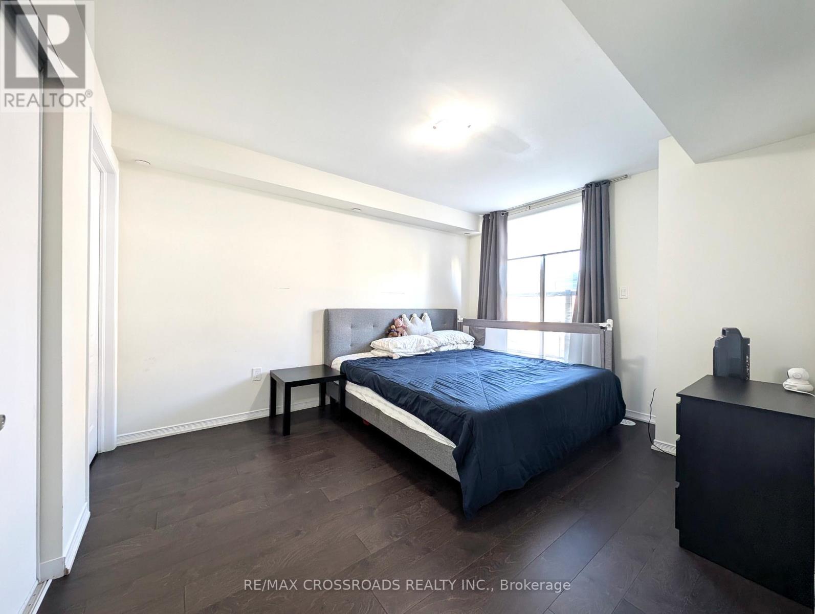 244 - 19 Applewood Lane, Toronto, Ontario  M9C 0C1 - Photo 10 - W12484321