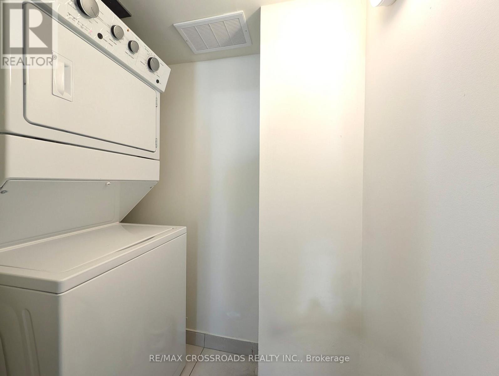 244 - 19 Applewood Lane, Toronto, Ontario  M9C 0C1 - Photo 15 - W12484321