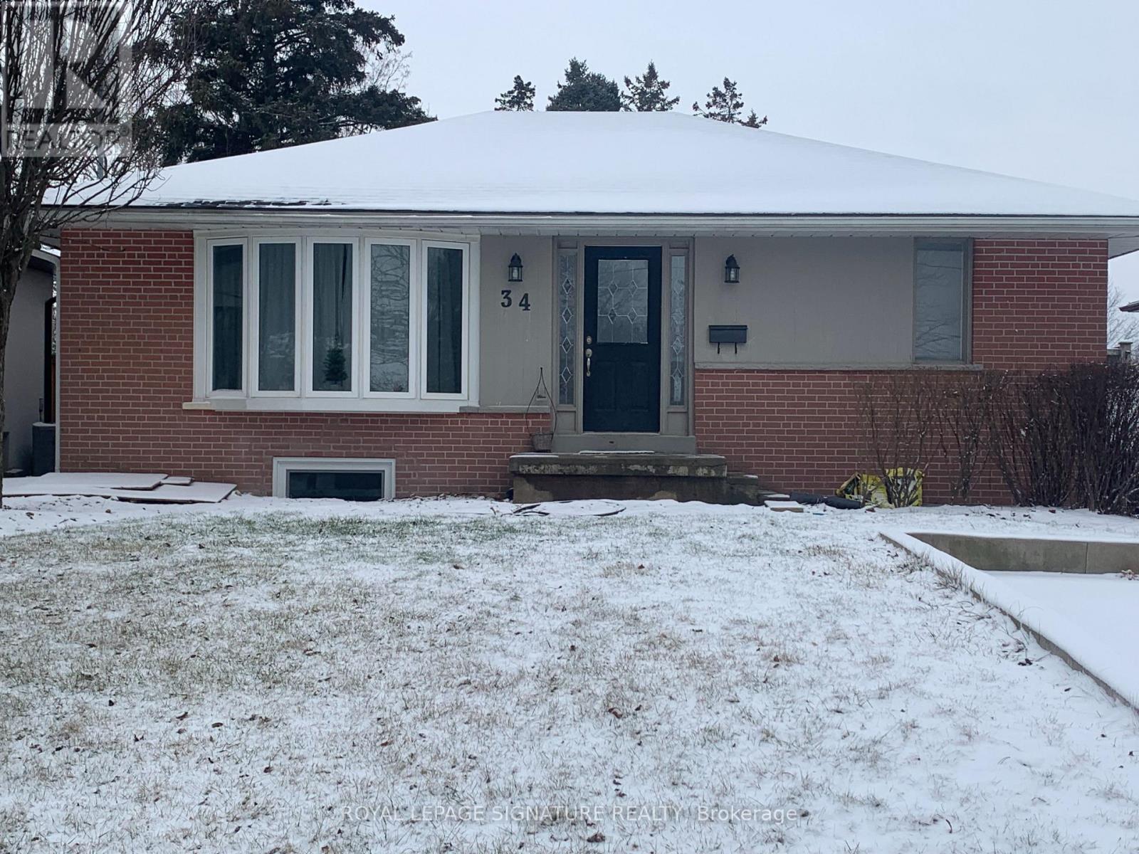 34 STEVENS CRESCENT, Halton Hills, Ontario