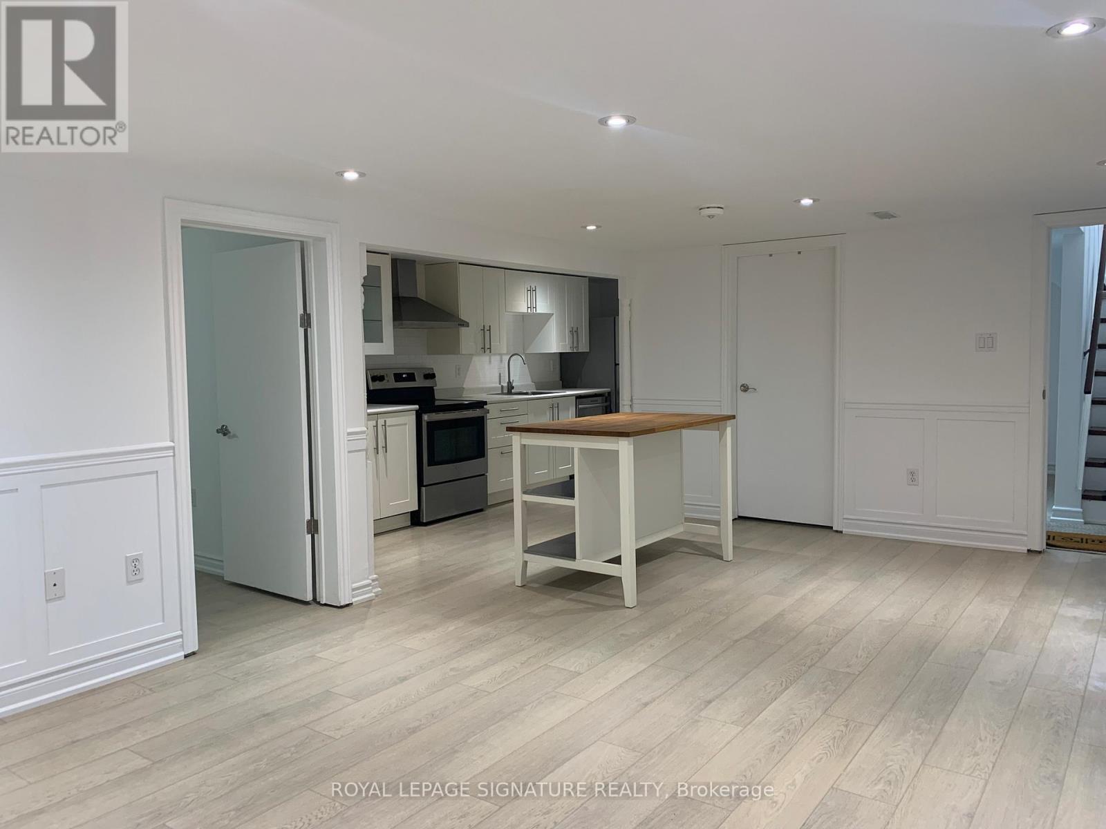 34 Stevens Crescent, Halton Hills, Ontario  L7G 1B6 - Photo 8 - W12484330