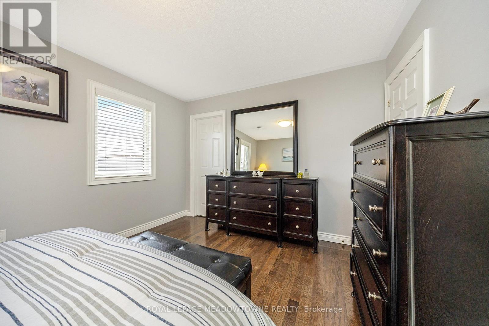 319 Silver Court, Milton, Ontario  L9T 0N6 - Photo 27 - W12484345