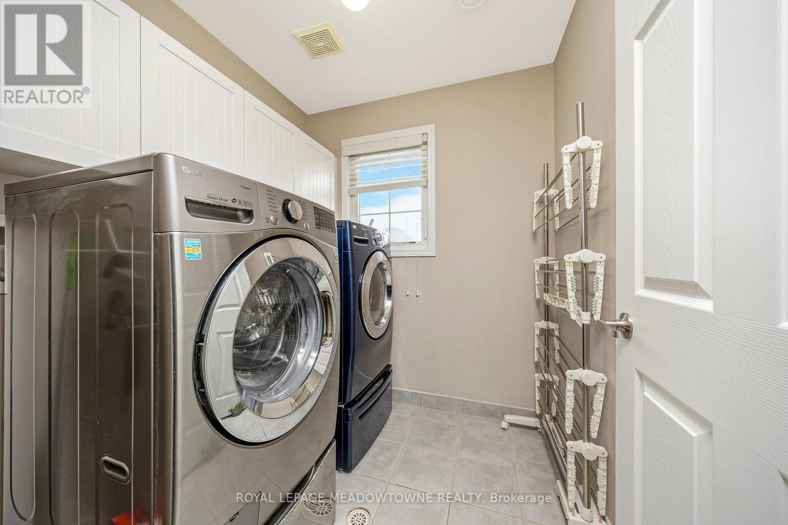 319 Silver Court, Milton, Ontario  L9T 0N6 - Photo 34 - W12484345