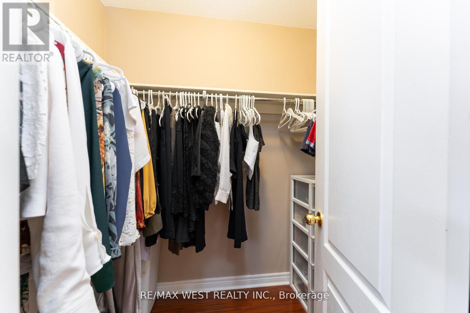 8 Yellow Avens Boulevard, Brampton, Ontario  L6R 0K5 - Photo 29 - W12484361