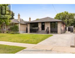 20 BRADBURY CRESCENT, Toronto, Ontario