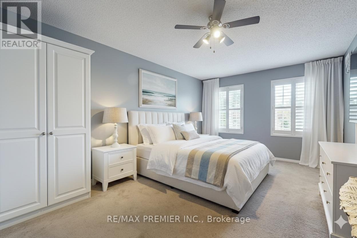 64 Manley Lane, Milton, Ontario  L9T 5N8 - Photo 2 - W12484381