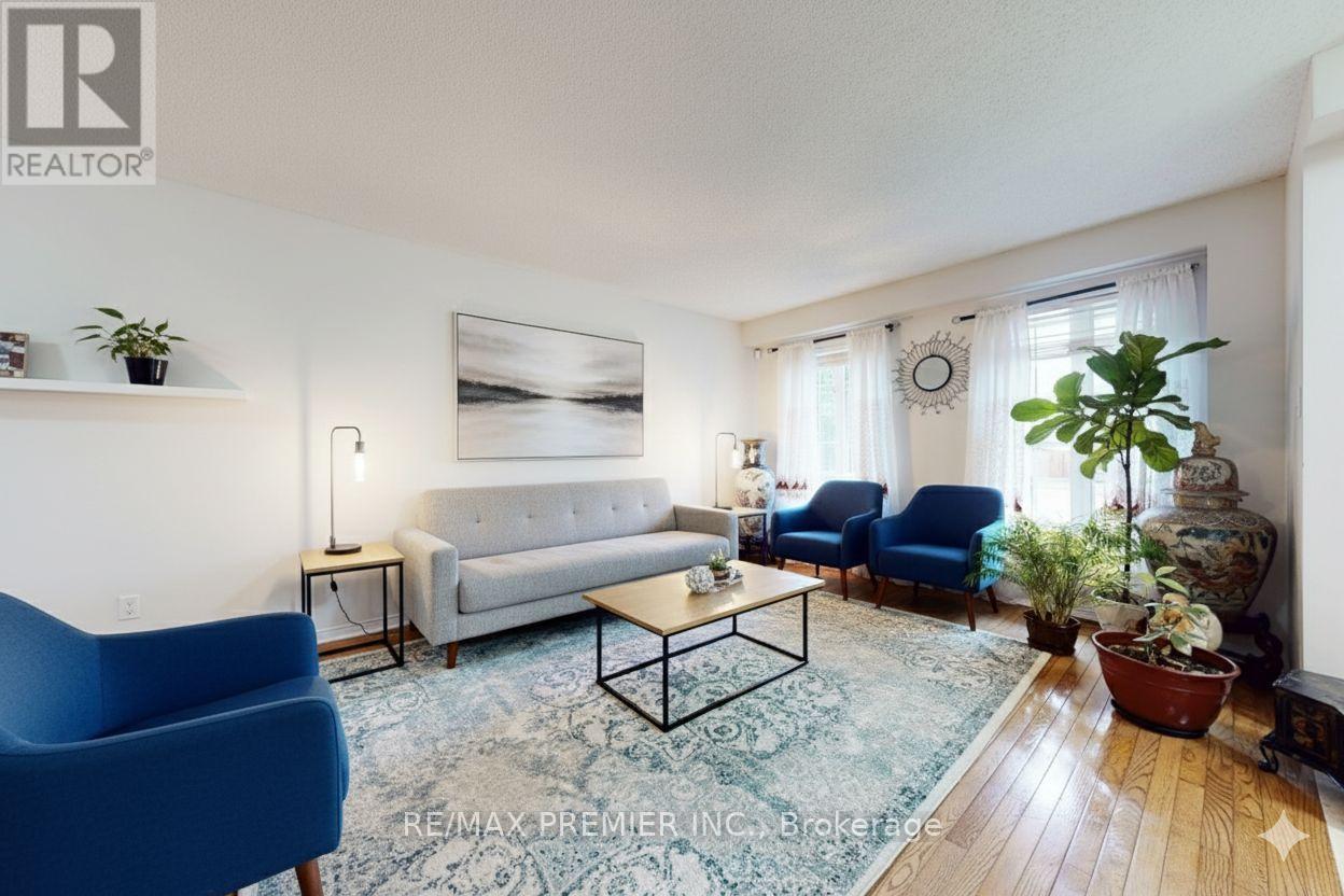 64 Manley Lane, Milton, Ontario  L9T 5N8 - Photo 5 - W12484381