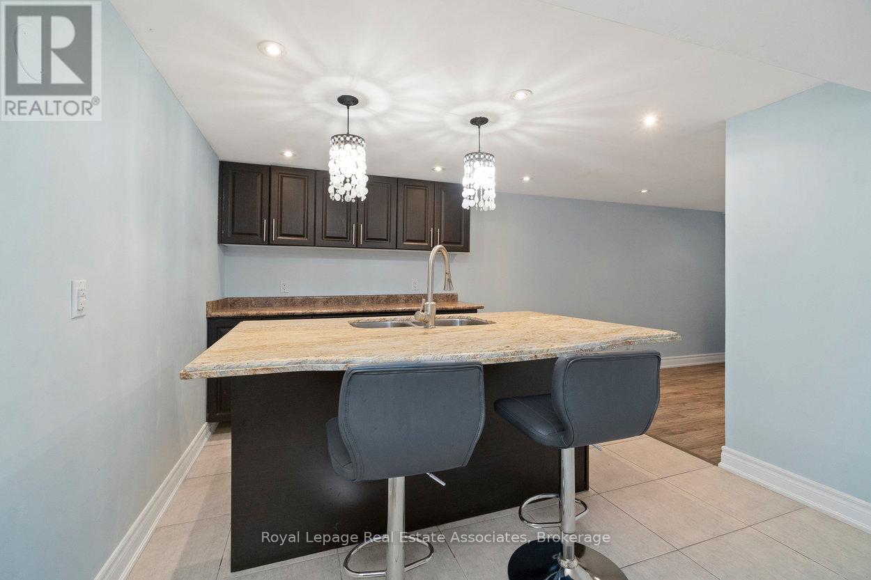 107 Court Street N, Milton, Ontario  L9T 2S4 - Photo 22 - W12484399