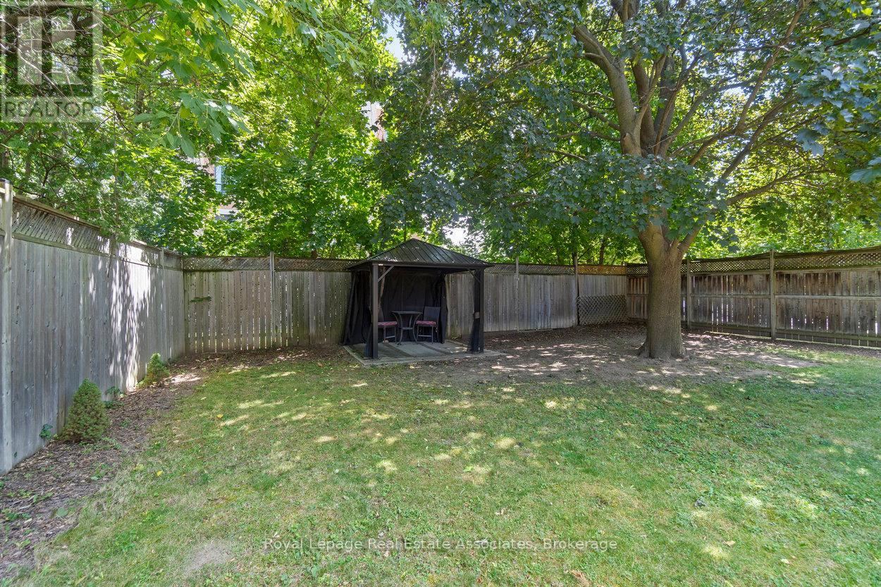 107 Court Street N, Milton, Ontario  L9T 2S4 - Photo 28 - W12484399