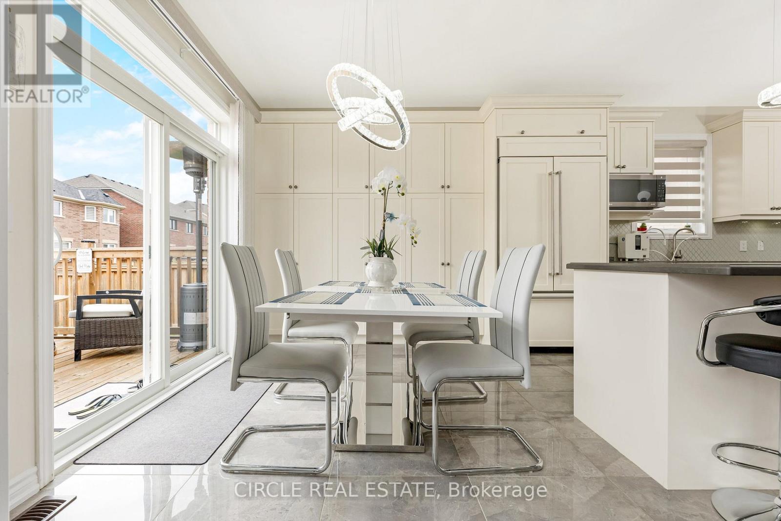 Above Ground Unit - 9 Brethby Street, Caledon, Ontario  L7C 3W2 - Photo 14 - W12484412