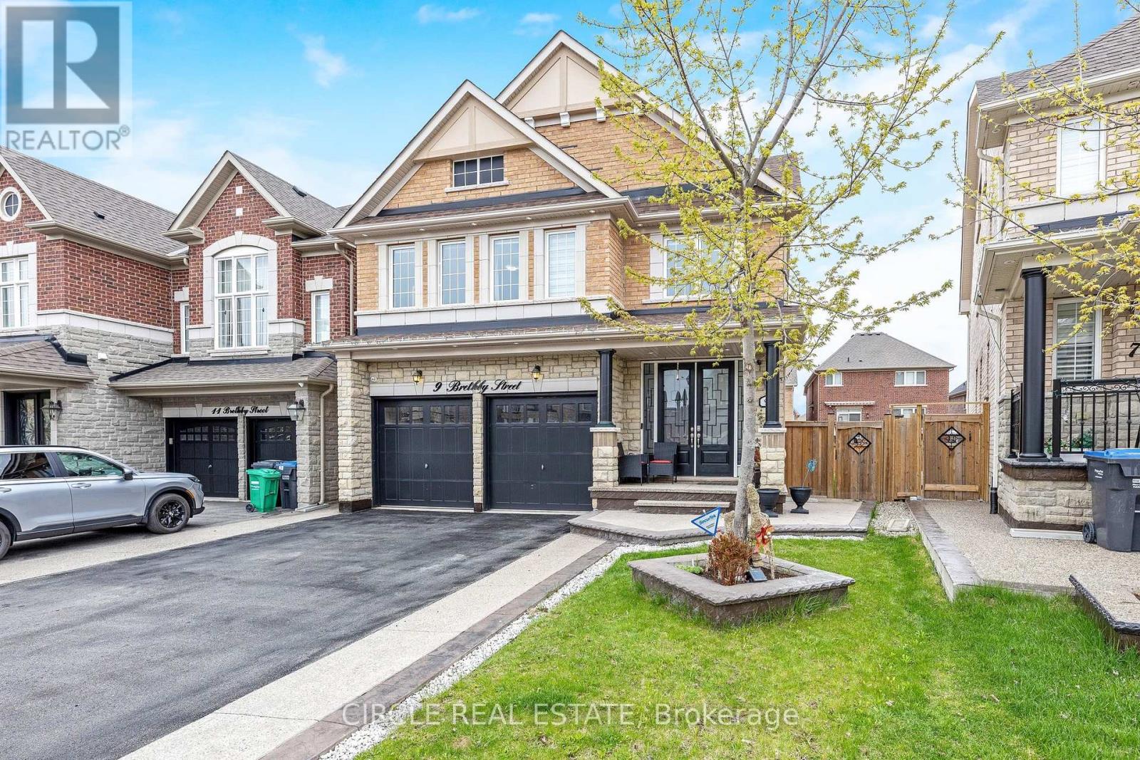 Above Ground Unit - 9 Brethby Street, Caledon, Ontario  L7C 3W2 - Photo 3 - W12484412