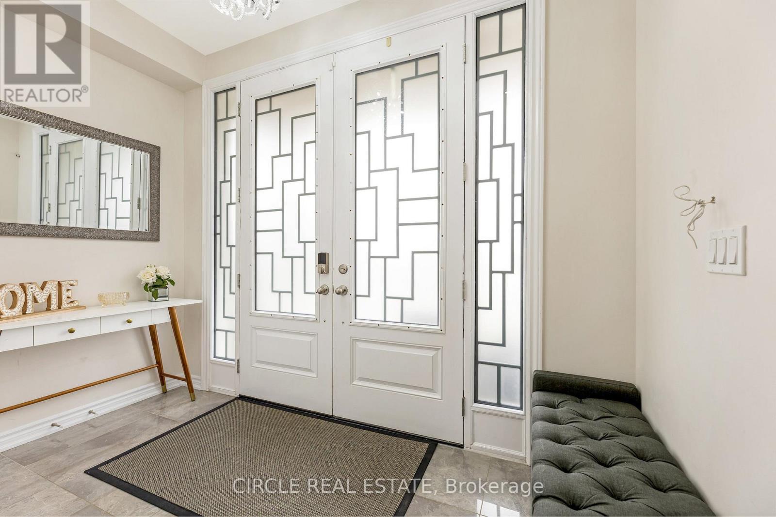 Above Ground Unit - 9 Brethby Street, Caledon, Ontario  L7C 3W2 - Photo 6 - W12484412