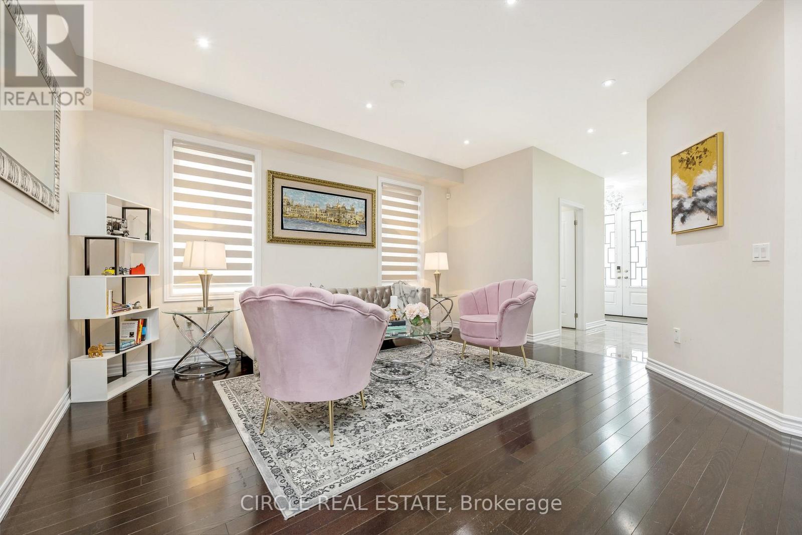 Above Ground Unit - 9 Brethby Street, Caledon, Ontario  L7C 3W2 - Photo 7 - W12484412