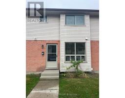 31 - 135 BELMONT DRIVE, London South, Ontario