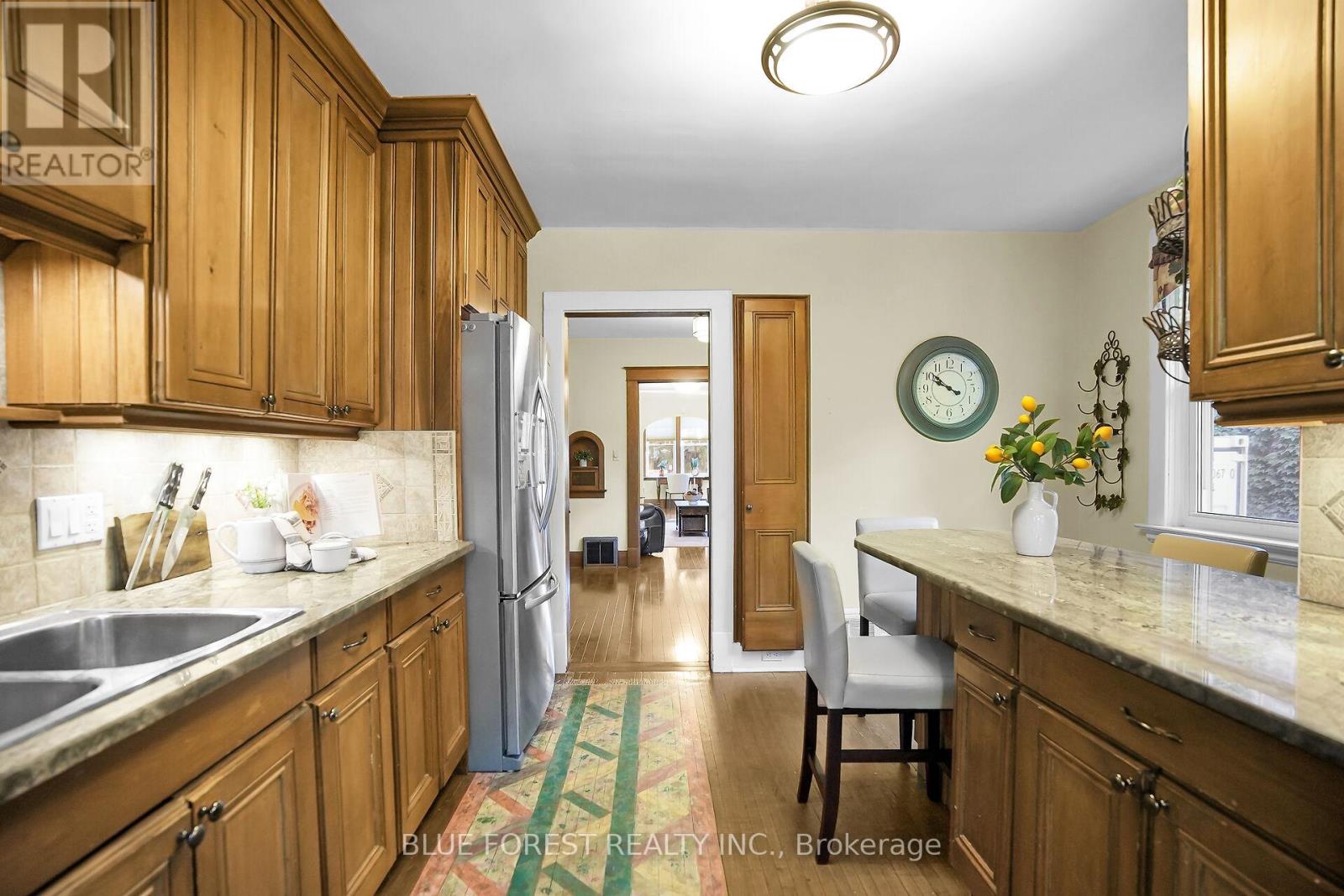 281 Cathcart Street, London South, Ontario  N6C 3N6 - Photo 26 - X12484438