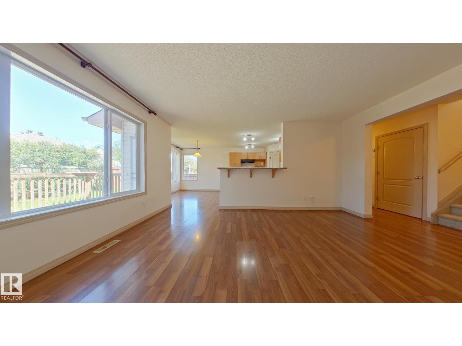 11712 13 Av Sw, Edmonton, Alberta  T6W 0C1 - Photo 3 - E4463666